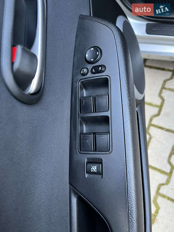 Седан Mazda 6 2009 в Хмельницькому