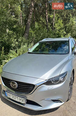 Універсал Mazda 6 2016 в Ізяславі