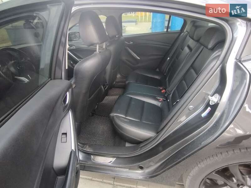Седан Mazda 6 2013 в Дніпрі
