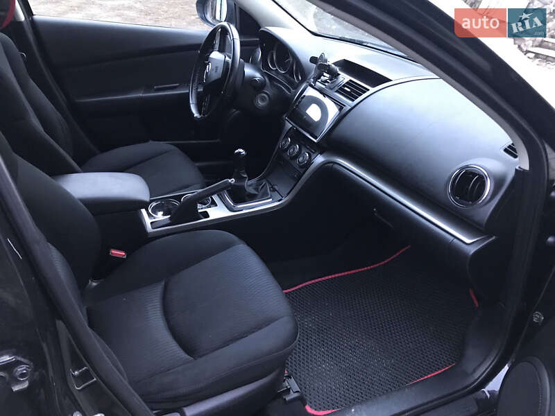 Лифтбек Mazda 6 2010 в Бердичеве фото 16 Лифтбек Mazda 6 2010 в Бердичеве