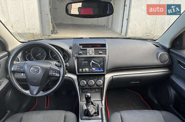 Ліфтбек Mazda 6 2010 в  фото 19 Ліфтбек Mazda 6 2010 в
