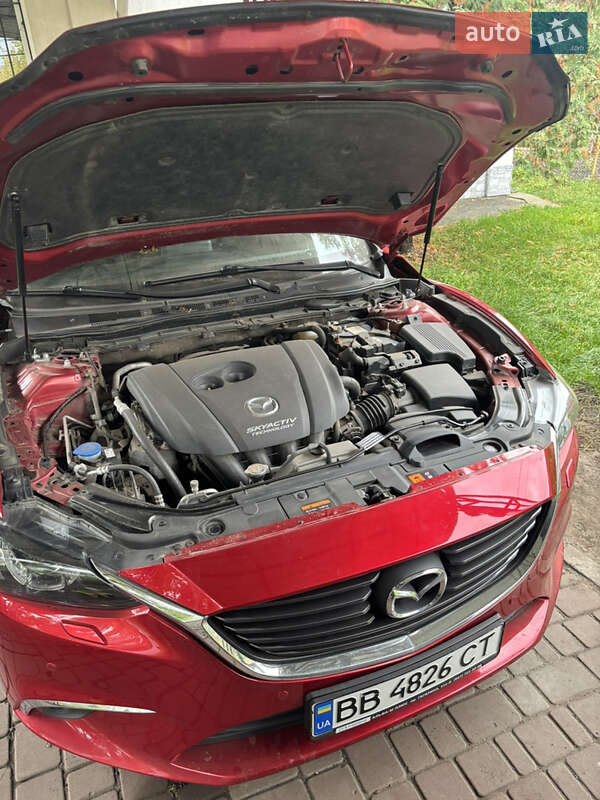 Седан Mazda 6 2017 в Александрие