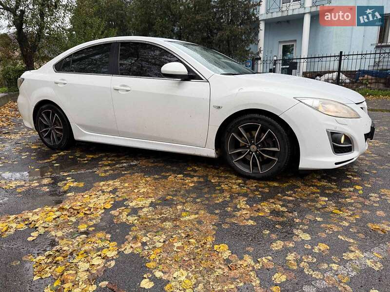 Седан Mazda 6 2011 в Киеве