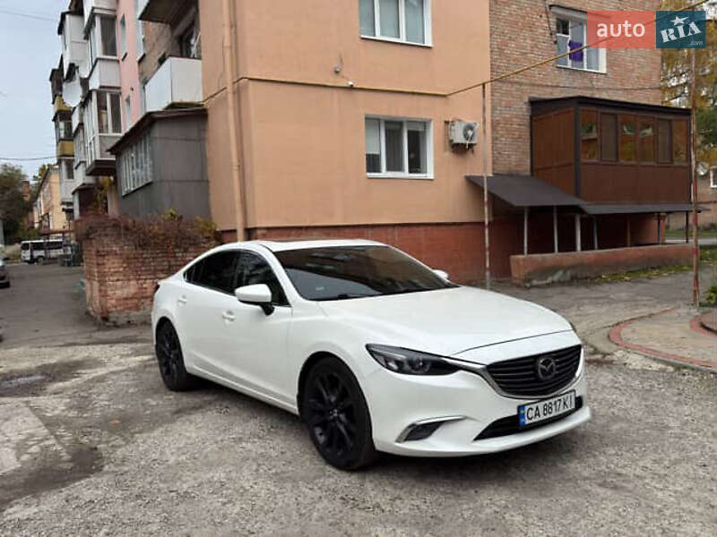 Седан Mazda 6 2015 в Умани
