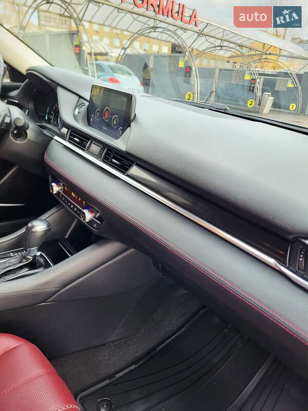 Седан Mazda 6 2021 в Киеве