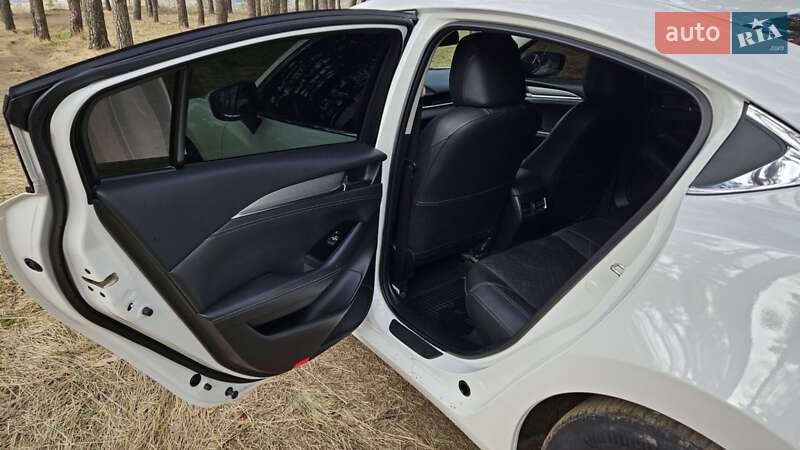 Седан Mazda 6 2018 в Сумах