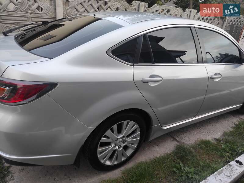 Седан Mazda 6 2009 в Буске