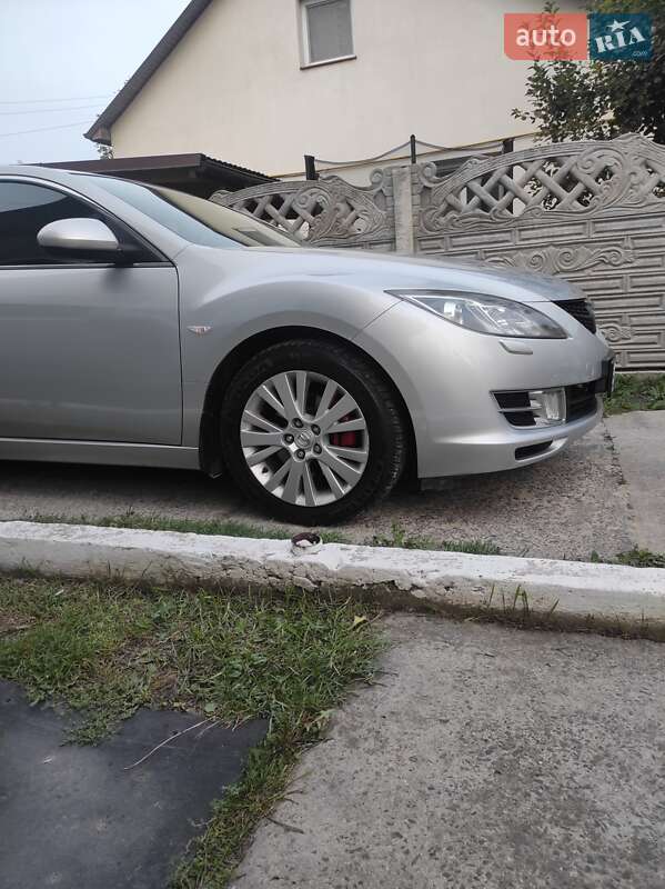 Седан Mazda 6 2009 в Буске