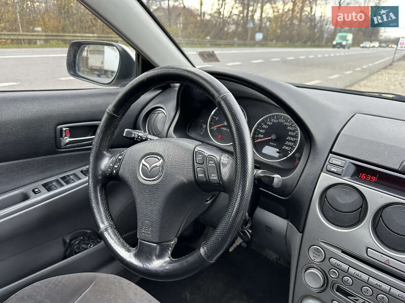 Седан Mazda 6 2002 в Коломые