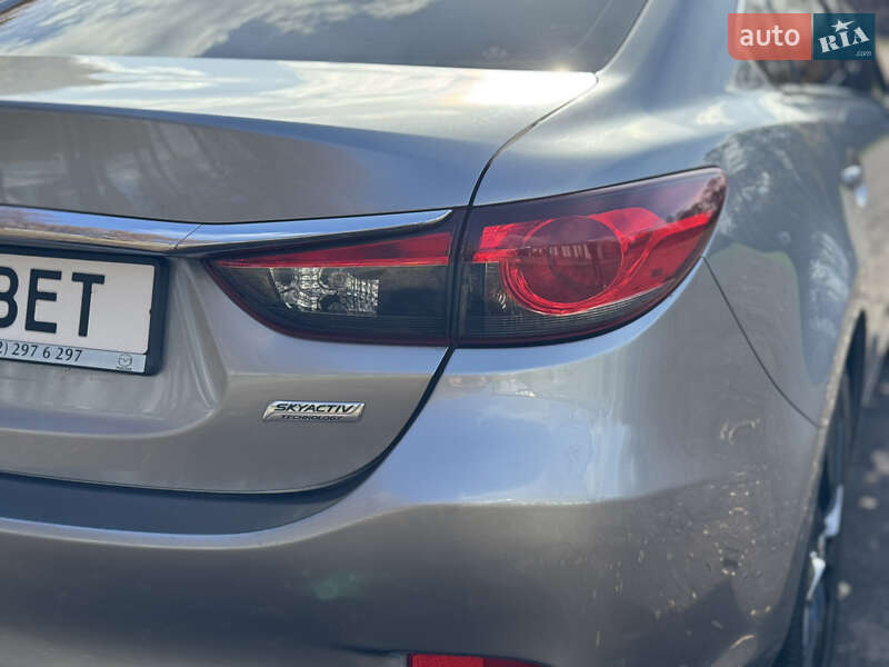 Седан Mazda 6 2013 в Тростянці