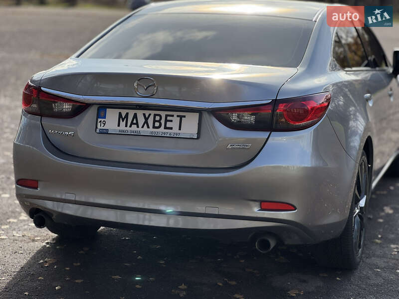 Седан Mazda 6 2013 в Тростянці