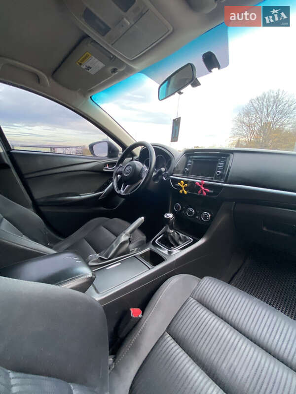 Седан Mazda 6 2013 в Копычинце