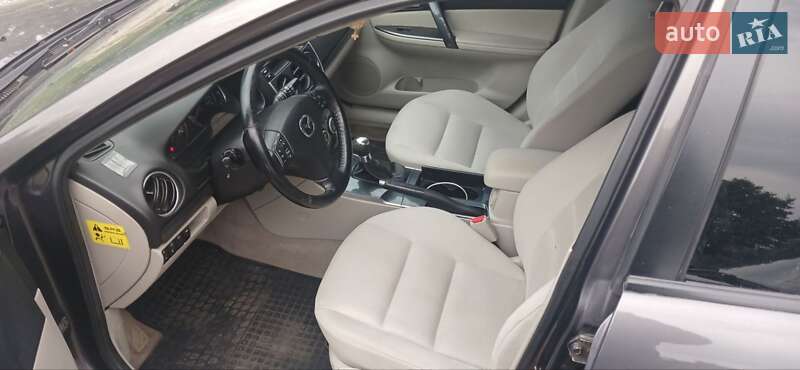 Лифтбек Mazda 6 2006 в Карловке