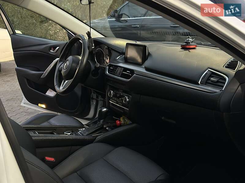 Седан Mazda 6 2015 в Стрые фото 35 Седан Mazda 6 2015 в Стрые