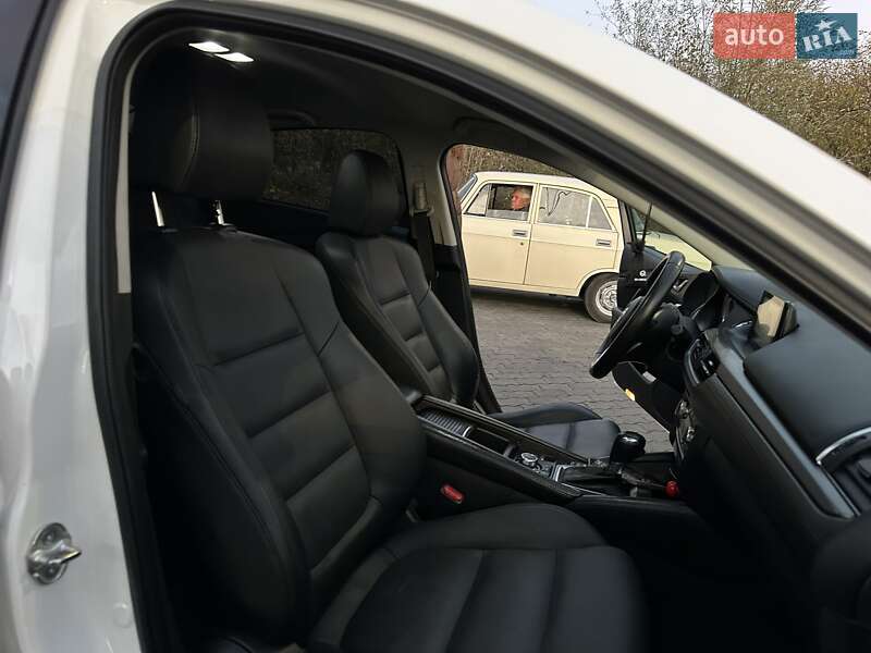 Седан Mazda 6 2015 в Стрые фото 36 Седан Mazda 6 2015 в Стрые