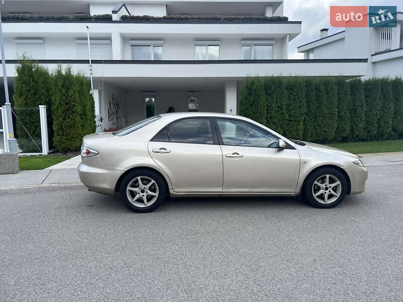 Седан Mazda 6 2004 в Киеве