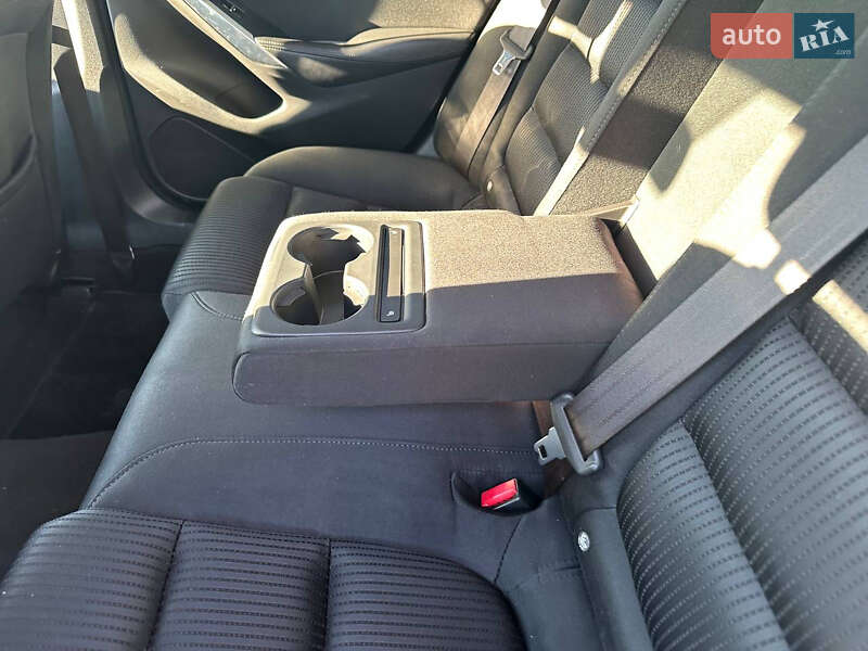 Седан Mazda 6 2016 в Києві