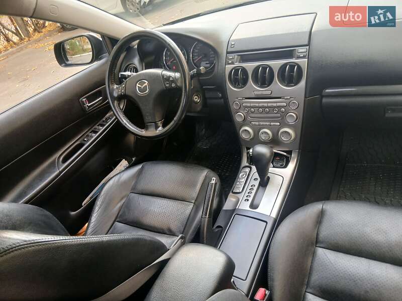 Лифтбек Mazda 6 2005 в Киеве