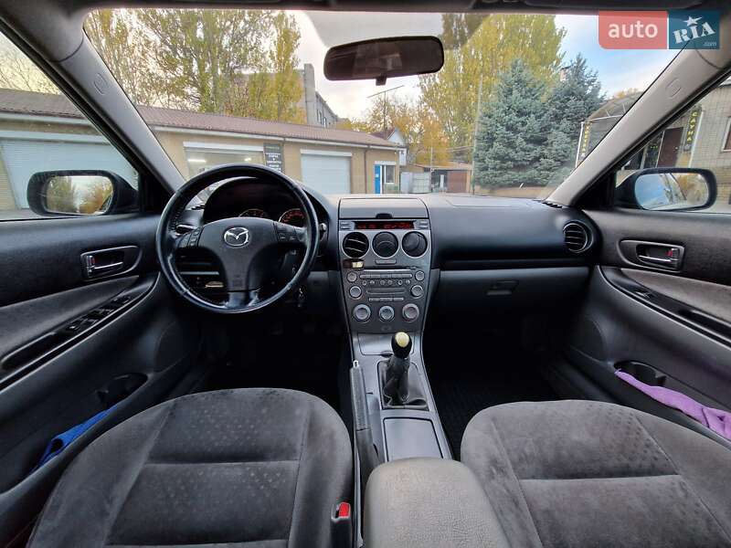 Седан Mazda 6 2003 в Дніпрі
