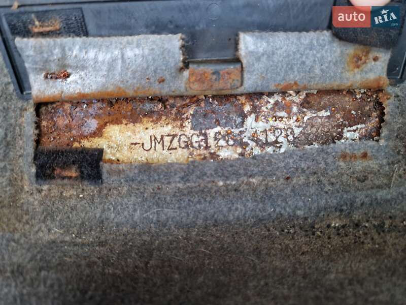 Седан Mazda 6 2003 в Дніпрі