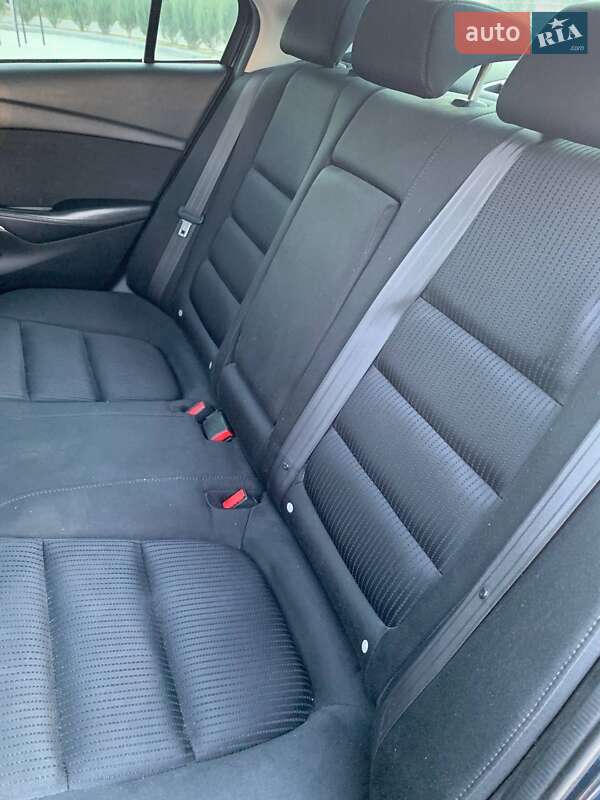 Седан Mazda 6 2016 в Полтаве