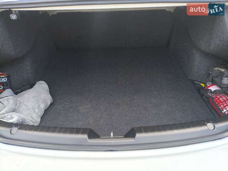 Седан Mazda 6 2015 в Запорожье