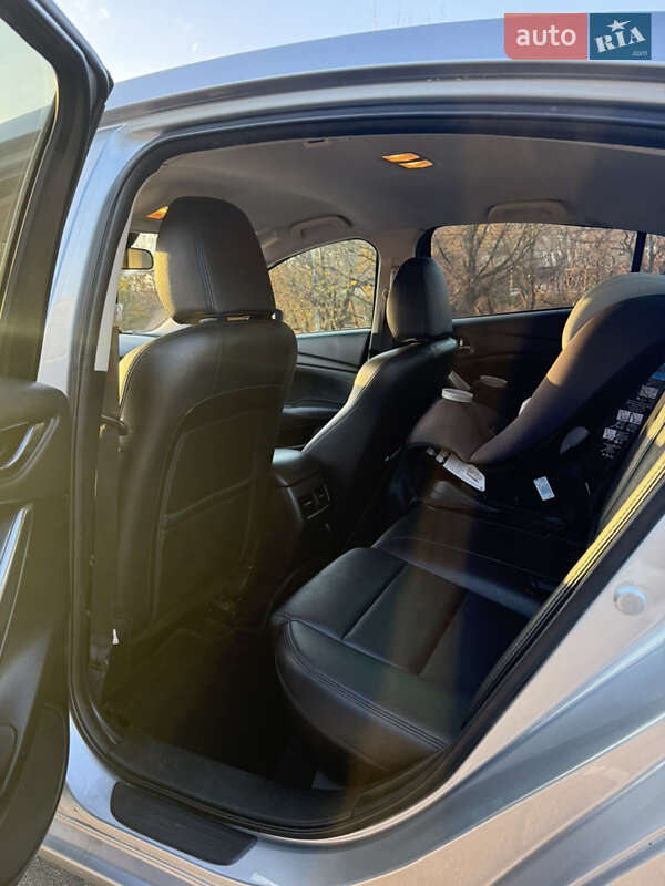 Седан Mazda 6 2016 в Києві