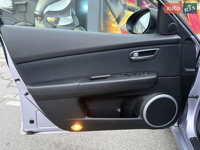 Седан Mazda 6 2008 в Киеве