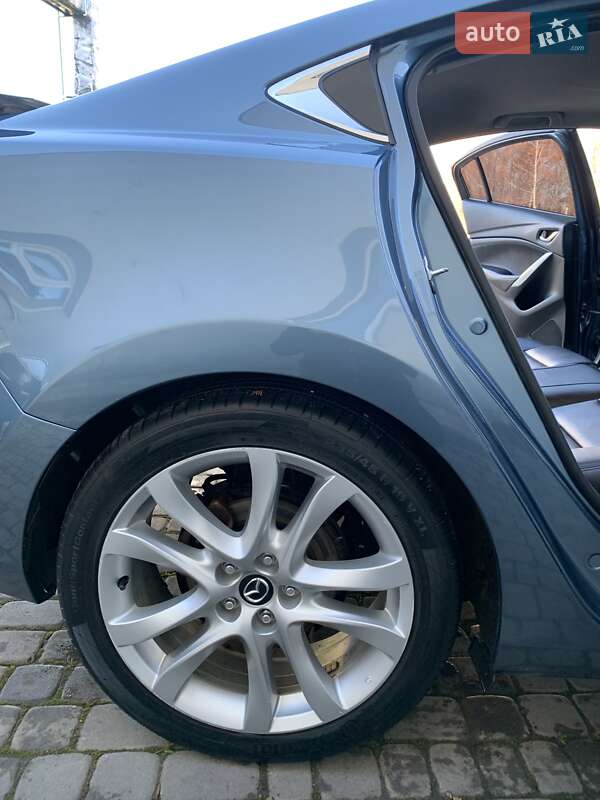 Седан Mazda 6 2014 в Самборі