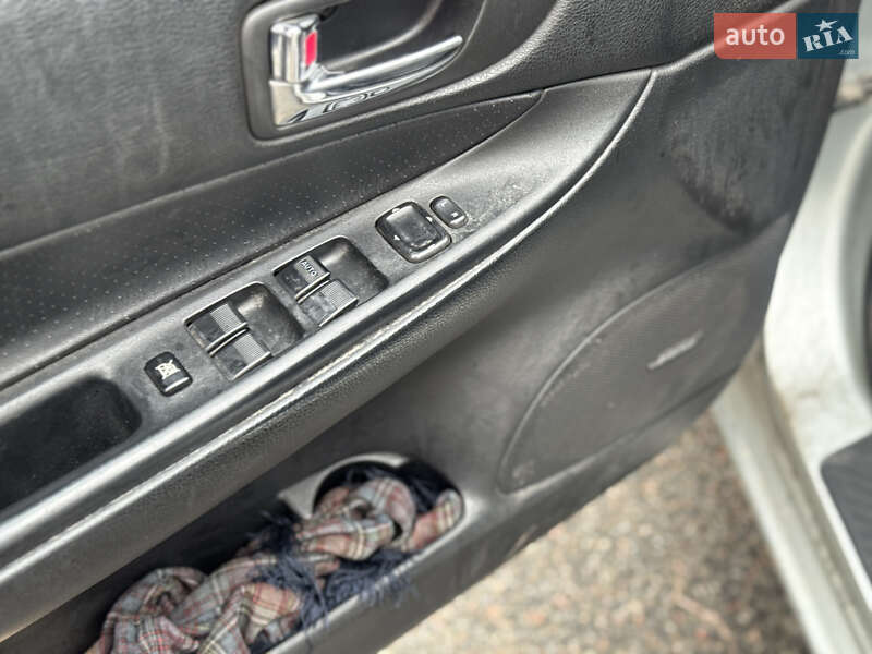 Седан Mazda 6 2004 в Киеве фото 6 Седан Mazda 6 2004 в Киеве