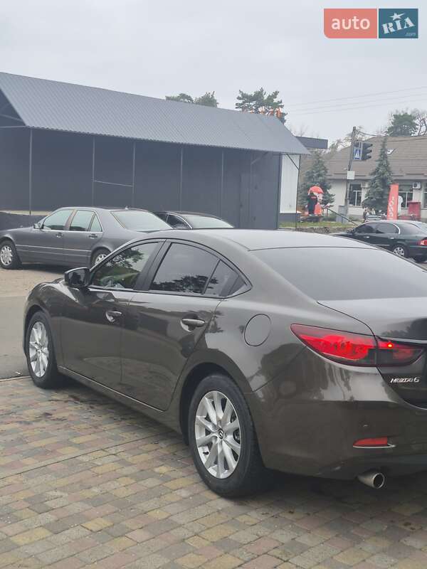 Седан Mazda 6 2016 в Киеве