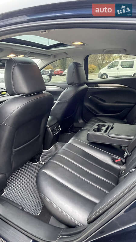 Седан Mazda 6 2018 в Киеве