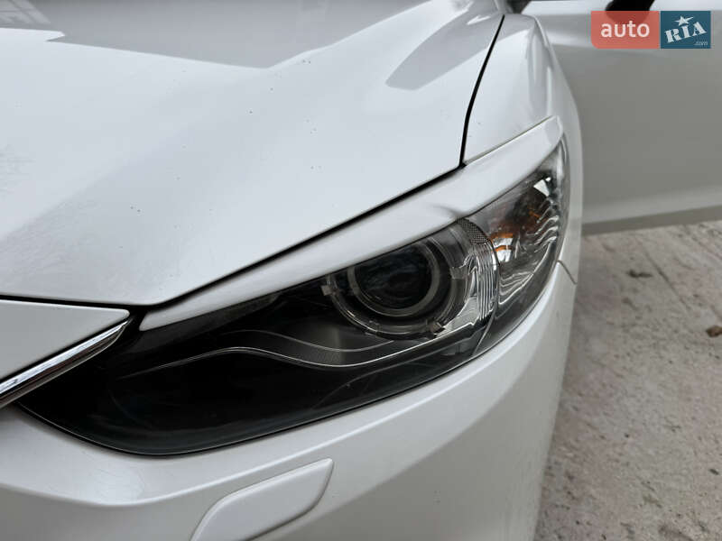 Седан Mazda 6 2014 в Запорожье