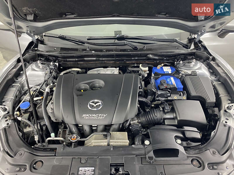 Седан Mazda 6 2013 в Кривому Розі