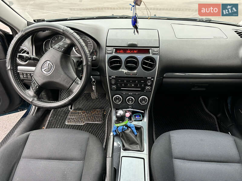 Лифтбек Mazda 6 2007 в Каменском