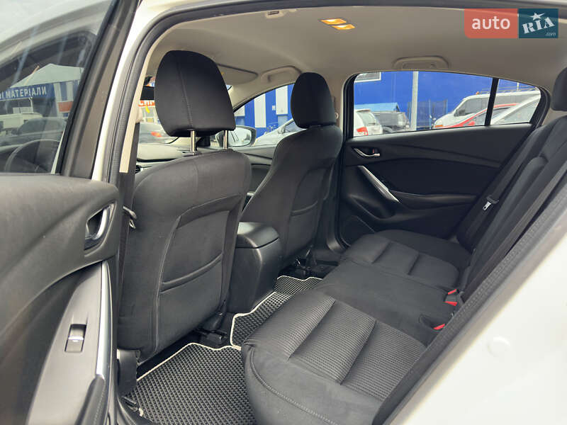 Седан Mazda 6 2017 в Прилуках