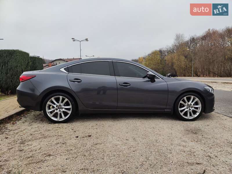 Седан Mazda 6 2016 в Дніпрі
