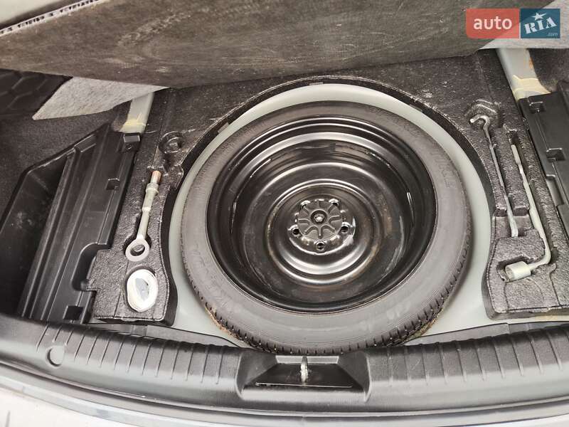 Седан Mazda 6 2016 в Дніпрі