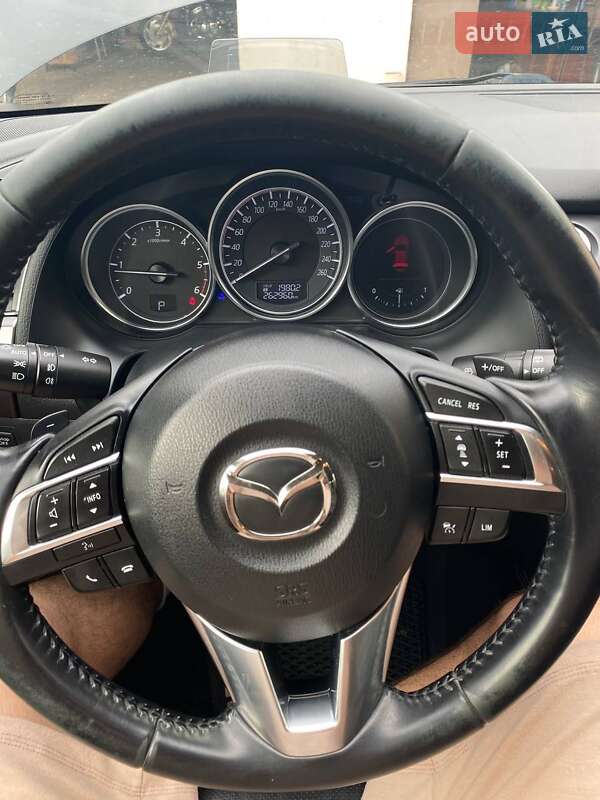 Универсал Mazda 6 2015 в Стебнику