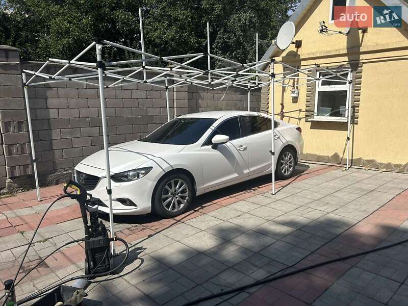 Седан Mazda 6 2013 в Каменском