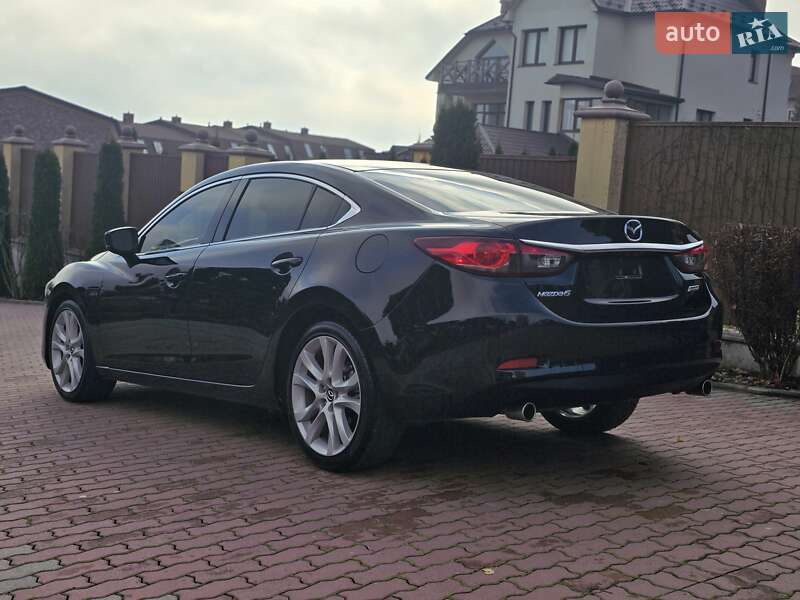 Седан Mazda 6 2017 в Черновцах
