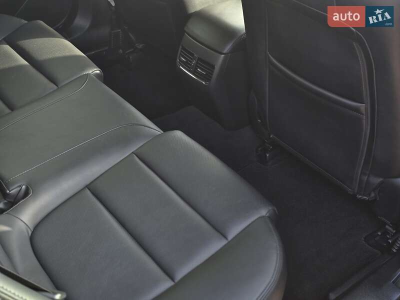 Седан Mazda 6 2017 в Черновцах