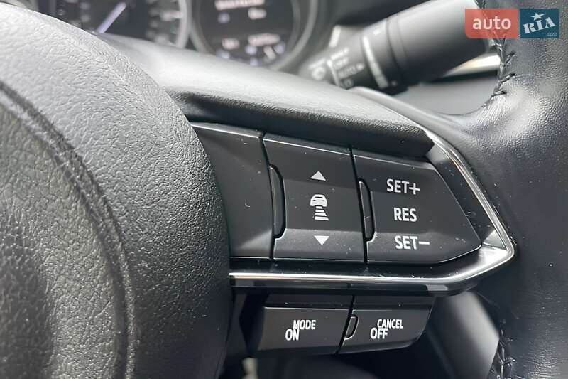 Седан Mazda 6 2018 в Львові