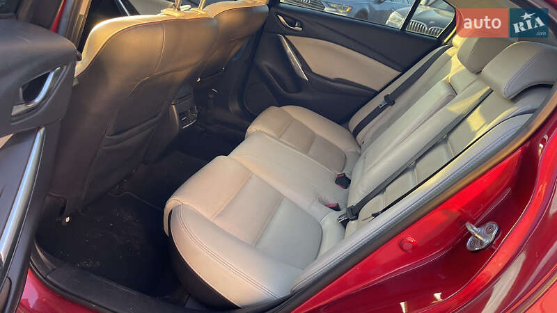 Седан Mazda 6 2014 в Львове