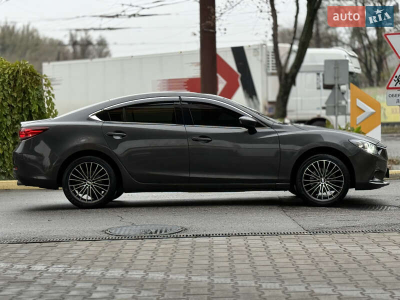 Седан Mazda 6 2016 в Дніпрі