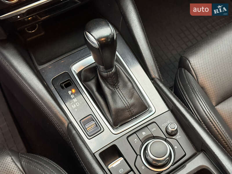 Седан Mazda 6 2016 в Дніпрі