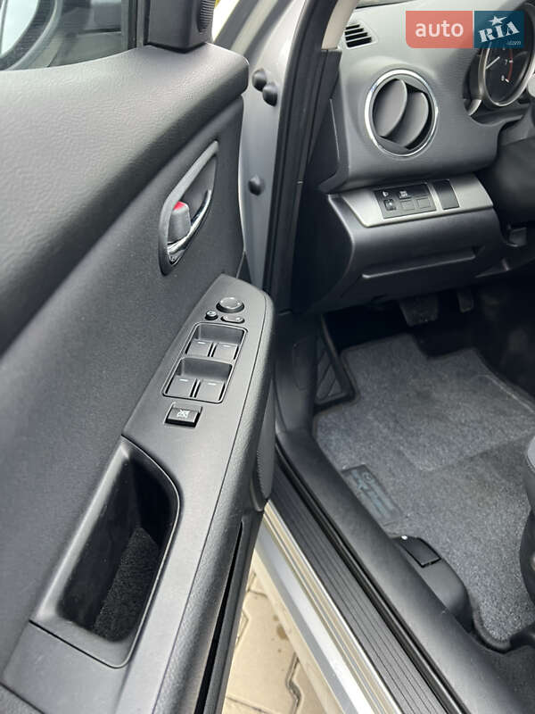 Универсал Mazda 6 2010 в Луцке фото 10 Универсал Mazda 6 2010 в Луцке