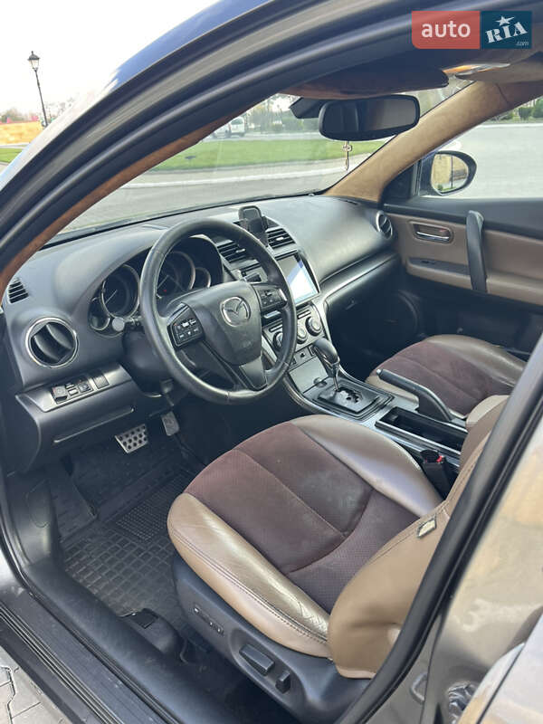 Седан Mazda 6 2010 в Ізмаїлі