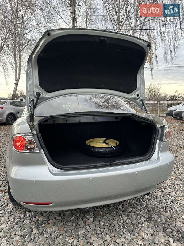 Седан Mazda 6 2005 в Смеле