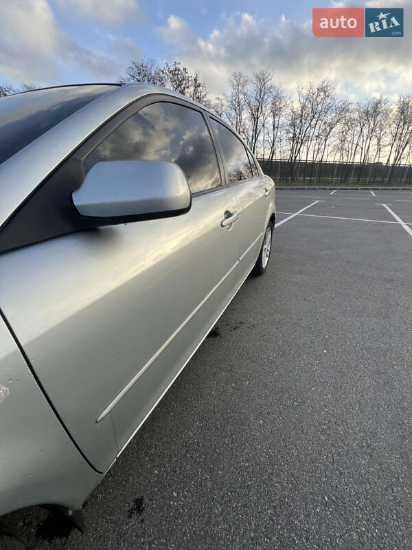 Лифтбек Mazda 6 2005 в Днепре